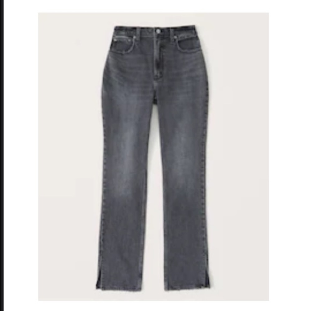 Abercrombie & Fitch Curve Love 90s Ultra High Rise Straight Jean Grey Wash